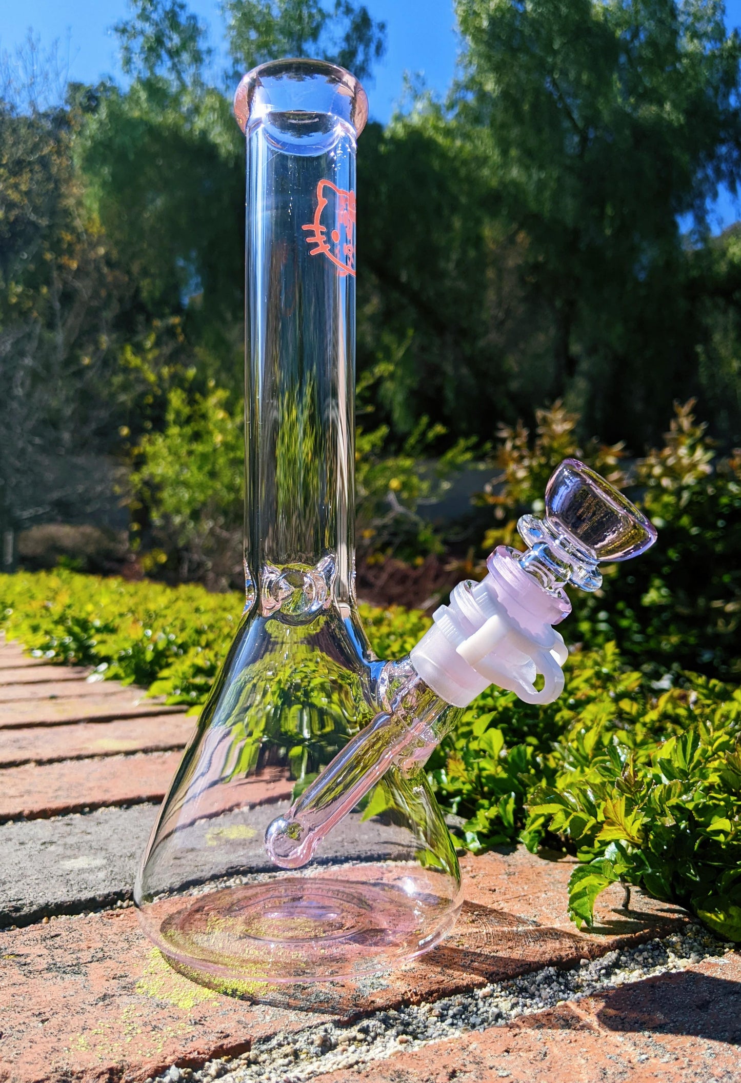 10" Pink Hello Kitty Beaker