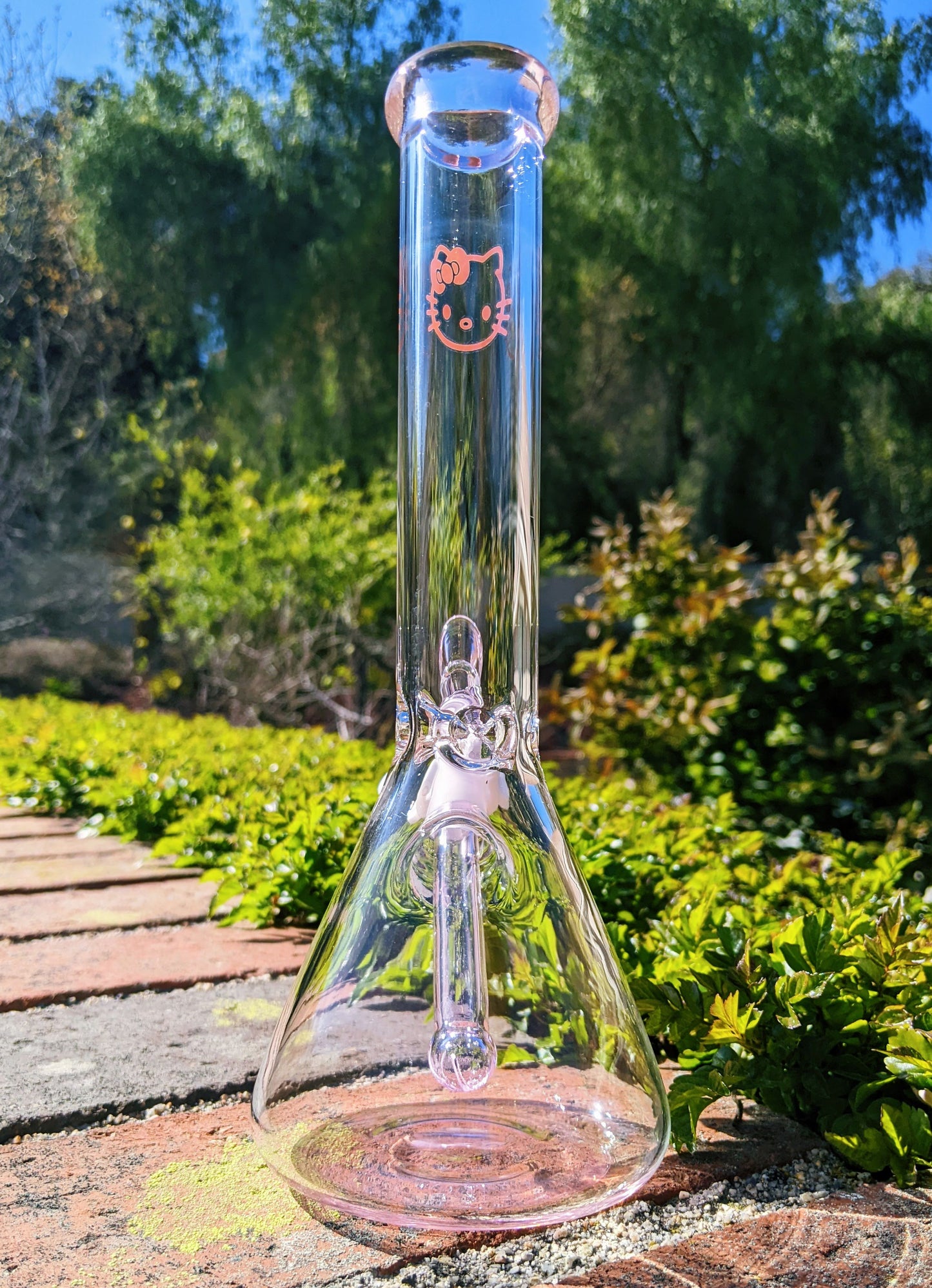 10" Pink Hello Kitty Beaker