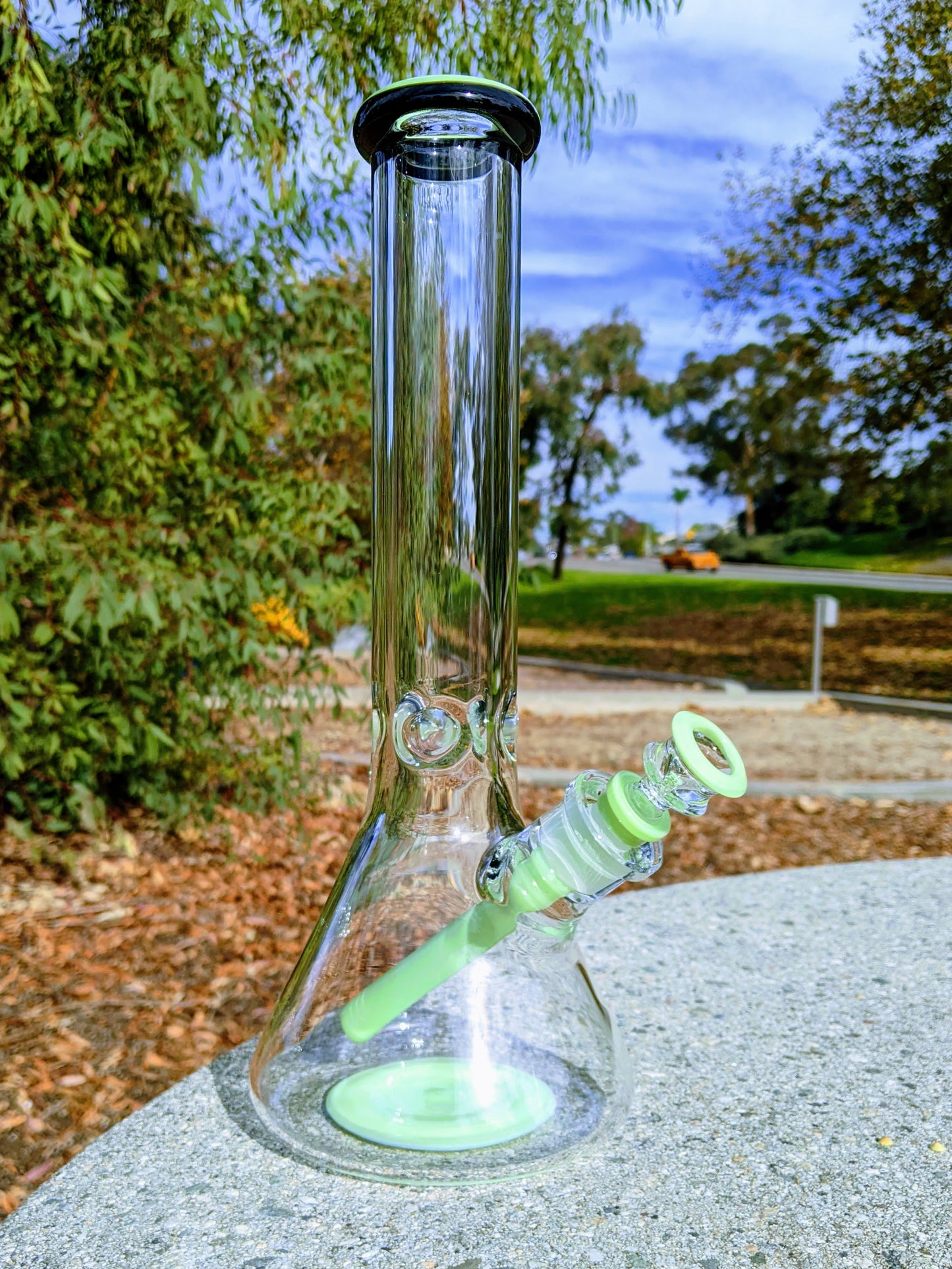 14" 9mm Green & Black Heavy Glass Beaker Bong