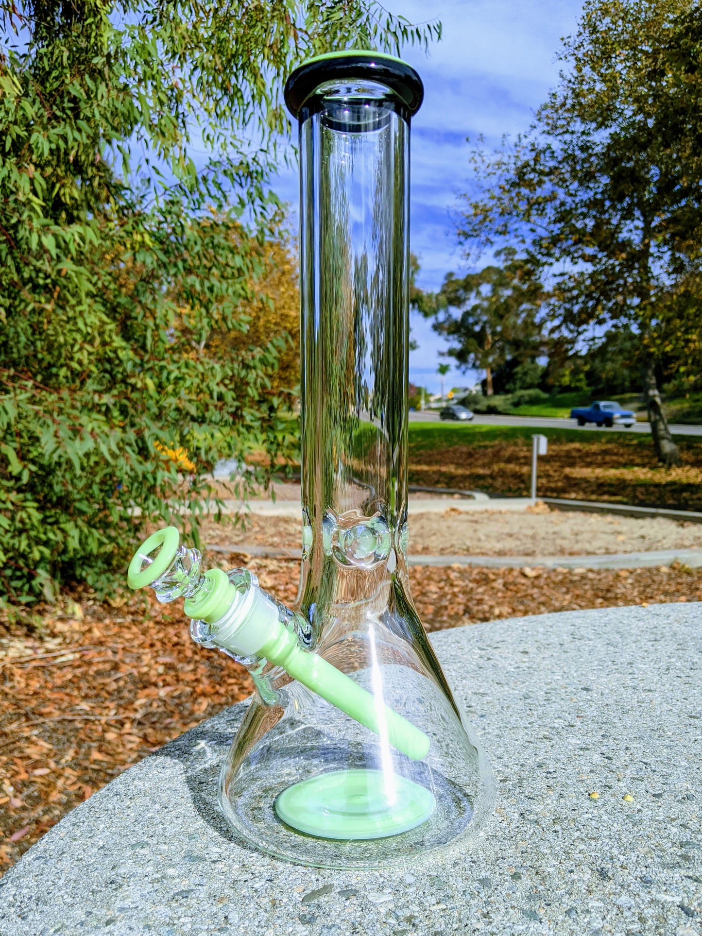 14" 9mm Green & Black Heavy Glass Beaker Bong