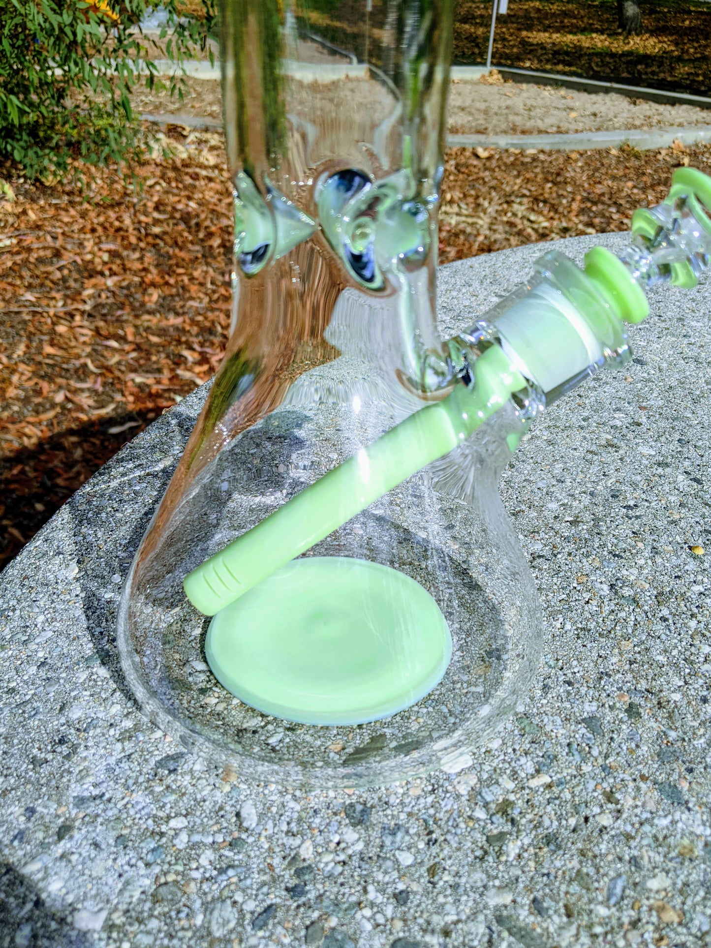 14" 9mm Green & Black Heavy Glass Beaker Bong