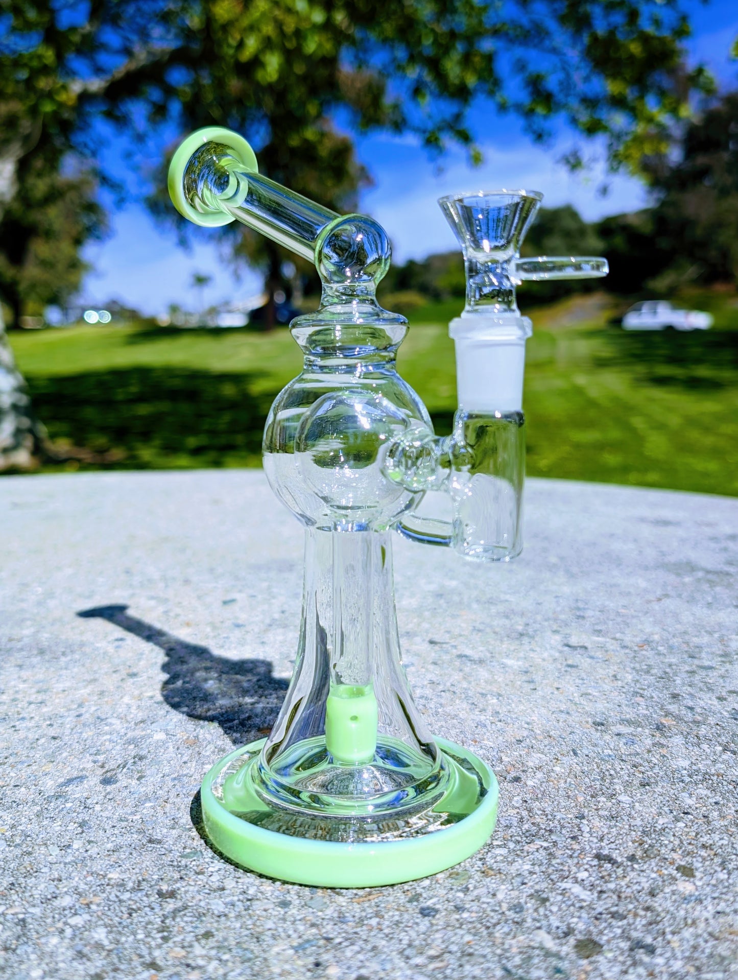 9" Green Bent Neck Bell Bottom Rig